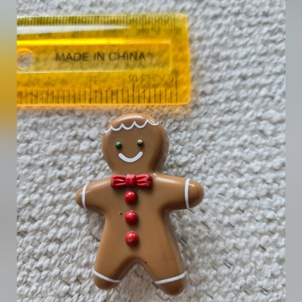 💫Vintage Avon Gingerbread Man Christmas Holiday Brooch Pin💫70s 80s
